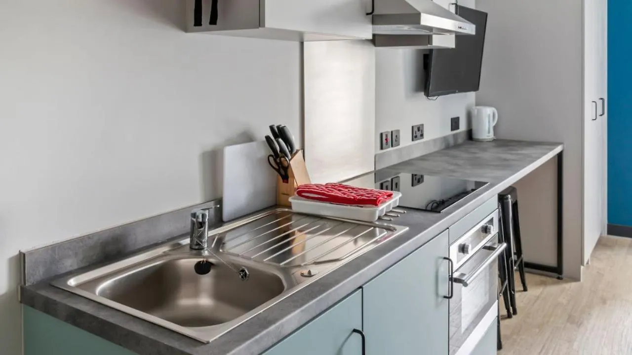 Appartamento For Students Only Modern Central Studios At Zenith In Cardiff Regno Unito