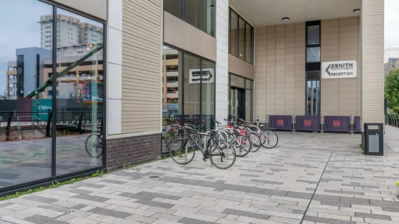 For Students Only Modern Central Studios At Zenith In Cardiff 0*,  Regno Unito